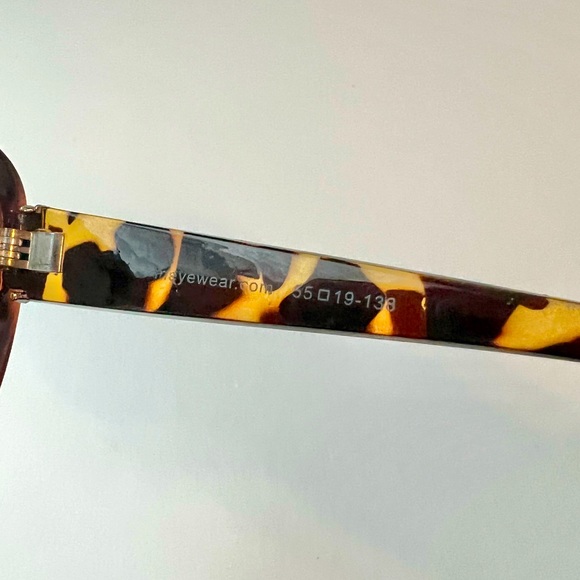 EUC Myeyewear.com Large frame bifocal Sunglasses - Picture 5 of 5